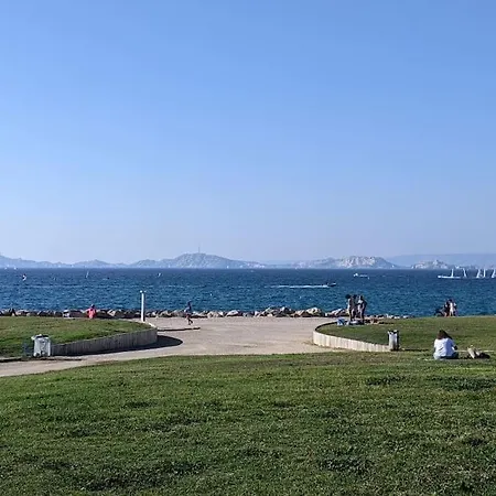 Maison+terrasse Au Calme A 100m De L'eau, Vue Дом отдыха *
