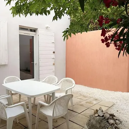 Au Calme Avec Exterieur Et Parking Gratuit Aux Portes D'aix Et Emplacement Ideal * Marseille