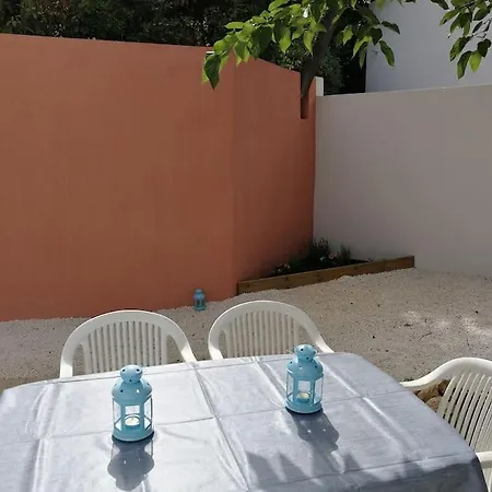 Au Calme Avec Exterieur Et Parking Gratuit Aux Portes D'aix Et Emplacement Ideal Villa