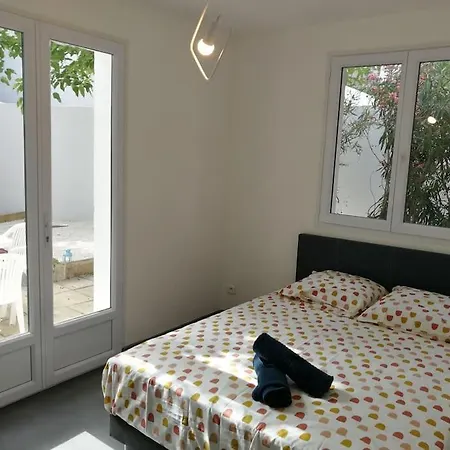 Villa Au Calme Avec Exterieur Et Parking Gratuit Aux Portes D'aix Et Emplacement Ideal Marseille