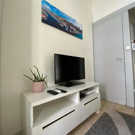 Centre Avec Climatisation Et Balcon
