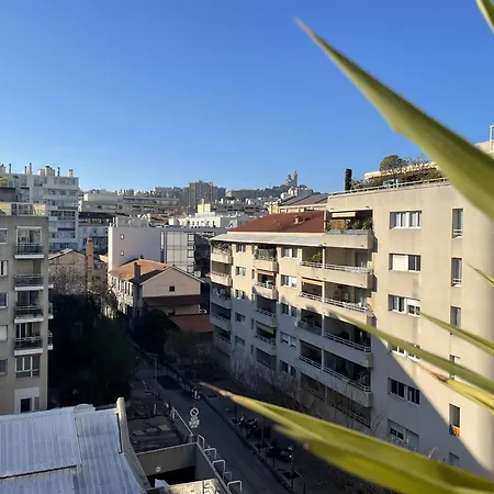 Spacieux - Vue Notre Dame De La Garde - Terrasse - Wifi * Marseille