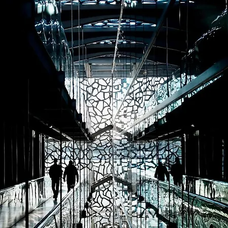 Du Cote Du Vieux Port & Mucem - *