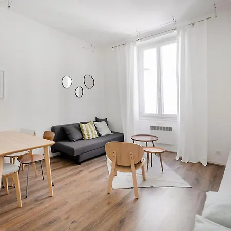Comfortable In The Heart Of Apartment *