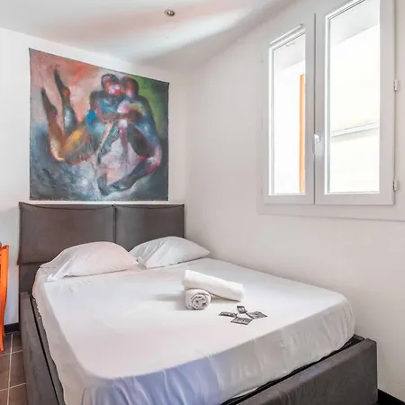 Apartment Cozy 1 Bedroom In La Plaine District