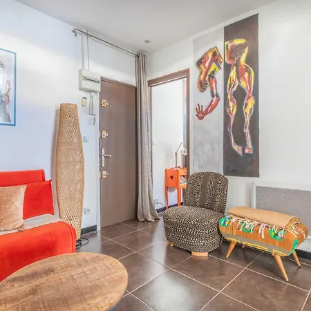 Apartment Cozy 1 Bedroom In La Plaine District *