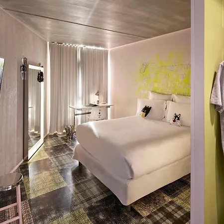 Hotel Mama Shelter