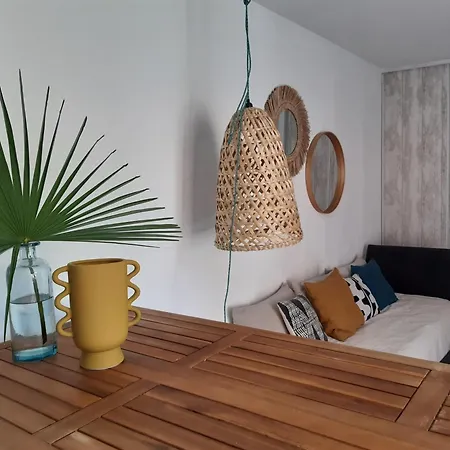 Grand Avec Patio Apartmán