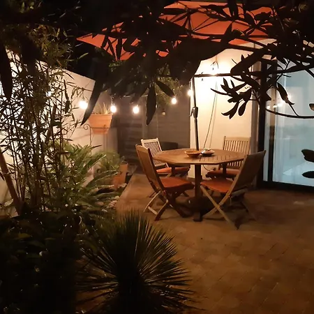 Grand Avec Patio Marseille