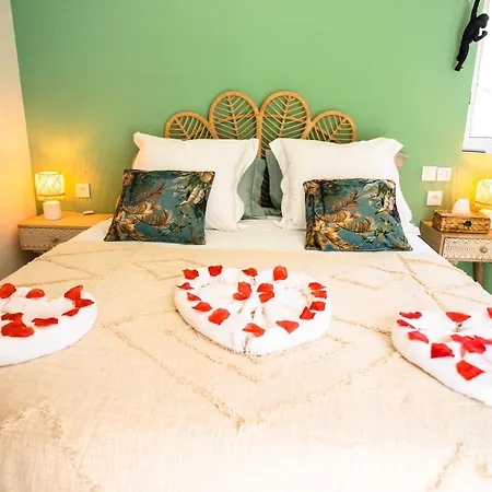 Bed & Breakfast O Balinais Mini Avec Et Piscine Privative