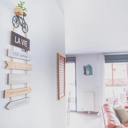 Ideal Friends & Family - Hypercentre - Plage 3km - Balcon - Spatieux- Parking Prive Apartment Marseille