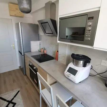 Massilia Calling Proche Metro Climatise Bien Decore Apartamento Marselha