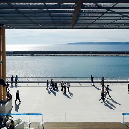 Standing, 3 Chambres, Clim Et Garage Priv Proche Panier Et Terrasses Port Marseille