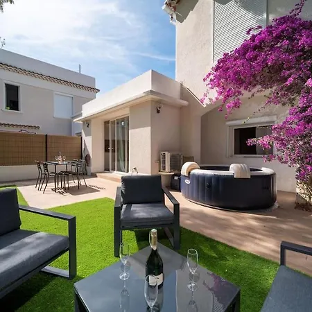Apartment Le Bougainvillier-jacuzzi Jardin Clim Wifi Parking *