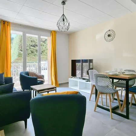 Belle Vue - T5 Renove Avec Balcon Et Parking Марсель