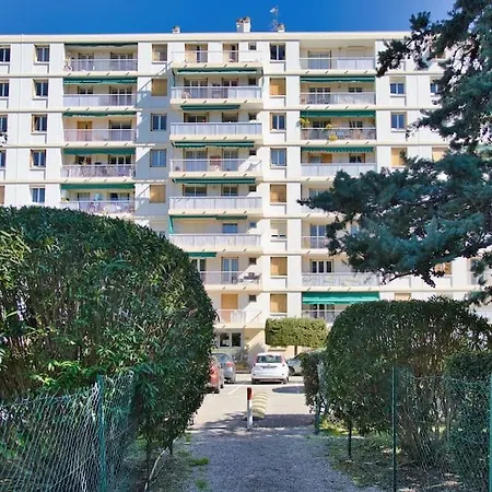 Belle Vue - T5 Renove Avec Balcon Et Parking * Марсель