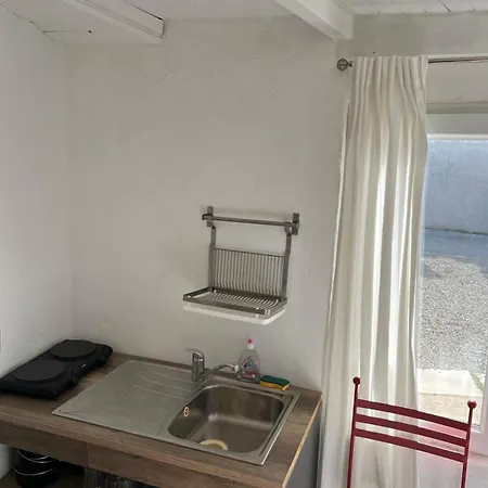 C'est La Qu'il Faut Venir Cet Ete A 2 Apartment Marseilles