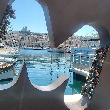 Superbe Appartement, Vue Notre Dame De La Garde, Vieux Port * Marseilles