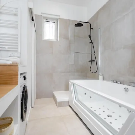 Appartement Avec Baignoire Balneo A 4min A Pied Du Vieux-port *