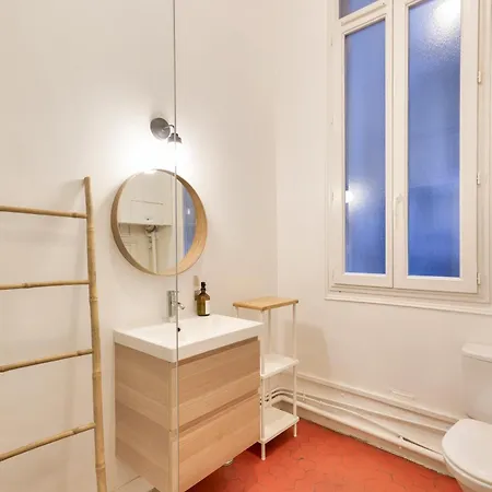 Nocnoc - Le Liberte Apartment