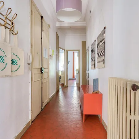 Nocnoc - Le Liberte Apartment *