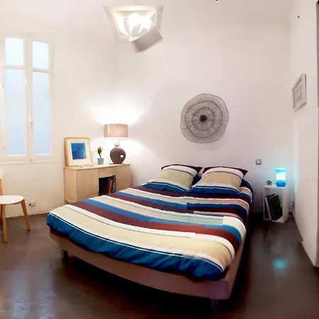 Apartman Your In Marseille***