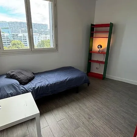 Vue Sans Vis-a-vis Marseille