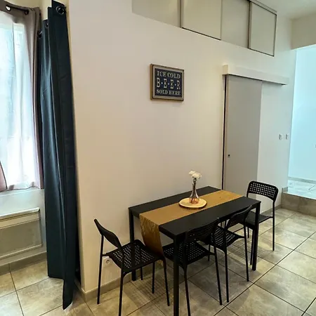 Studio A Louer Apartment *