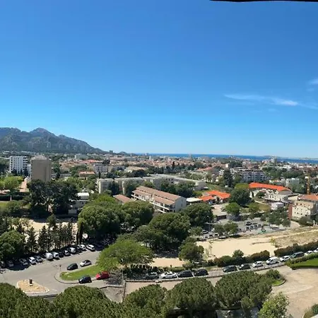 Vue Sans Vis-a-vis Marseille