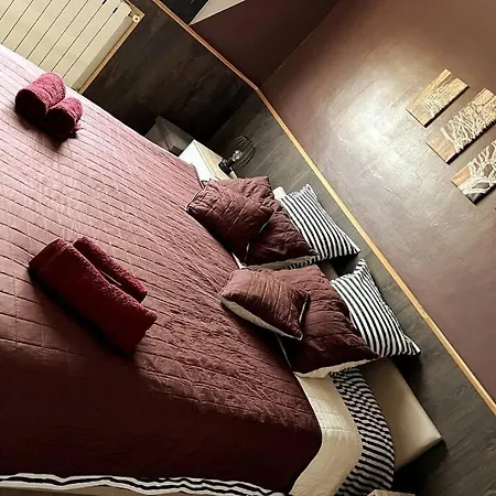 Apartment Sun Escape, Renove Climatise 3 Pieces 4-6 Pers, 350m De La Marseille