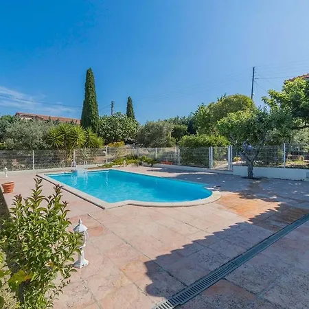 Holiday home Charmante Maison Sur Marseille