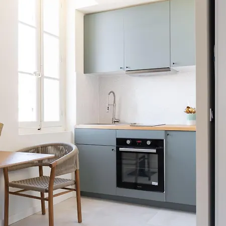 Apartment Sweet Cocoon In A Center
