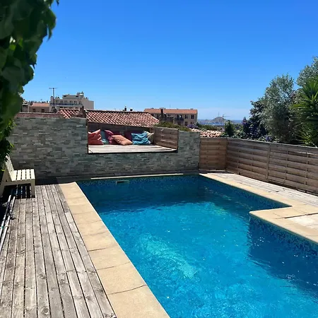 Bon Sejour Pour 4 * Marseille