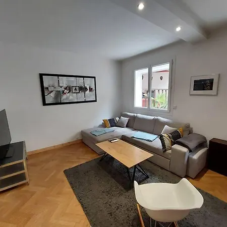 Apartment Avec Terrasse En Plein Centre-ville Marseille