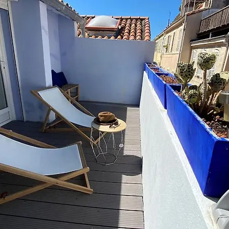 Cosy Triplex 120m2 Terrasse Au Panier Vue Major Vieux Port 7 Couchages Option Parking Daire Marsilya