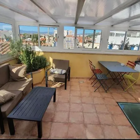 World Rooftop Veranda Terrace *