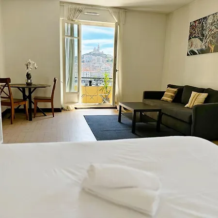 Vue Incroyable & Confort Au Vieux Port 4 Personnes Daire