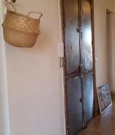 Apartment Amazing! Very Large Ideally Located Marseille