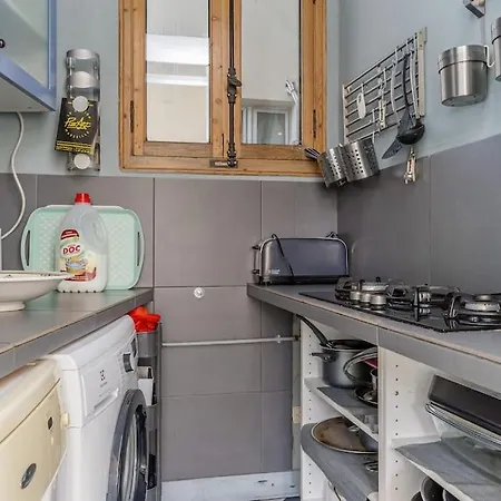 Amazing! Very Large Ideally Located * Marseille