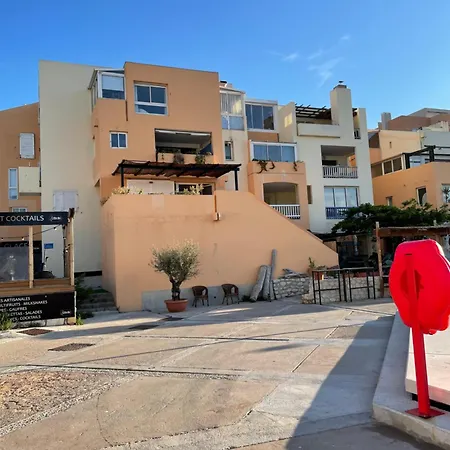 Le Cabanon Апартаменты