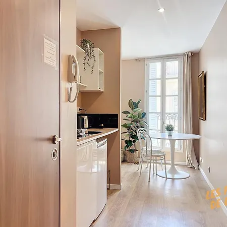 Apartment Joli - Hyper & Climatisation - Les Freres De La Loc' Marseille