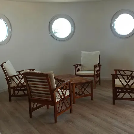 Penthouse 2 Pieces Avec Terrasse Vue A 150 M De La Apartment Marseille