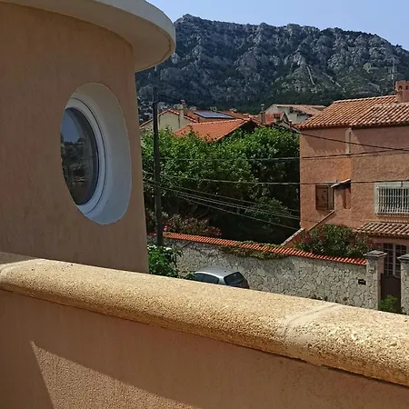 Penthouse 2 Pieces Avec Terrasse Vue A 150 M De La