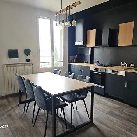 3 Avec Terrasse 18m - 8 Pers - 1 Place De Parking Appartamento Marsiglia