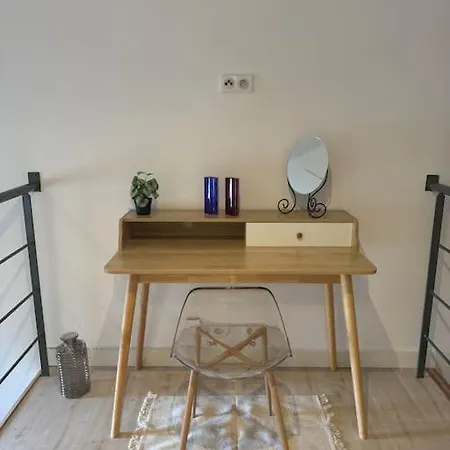 Et Spacieux Duplex Rue Paradis, Apartment *