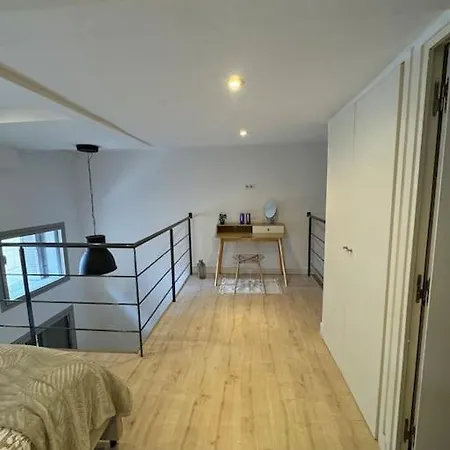 Apartment Et Spacieux Duplex Rue Paradis, Marseille
