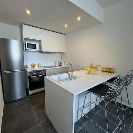 Apartment Et Spacieux Duplex Rue Paradis,