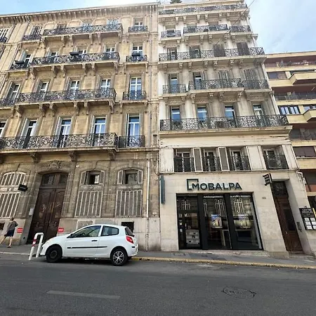 Et Spacieux Duplex Rue Paradis, Marseille
