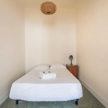 Tomette - Welkeys Apartment