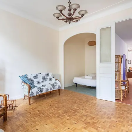 Tomette - Welkeys Apartment *